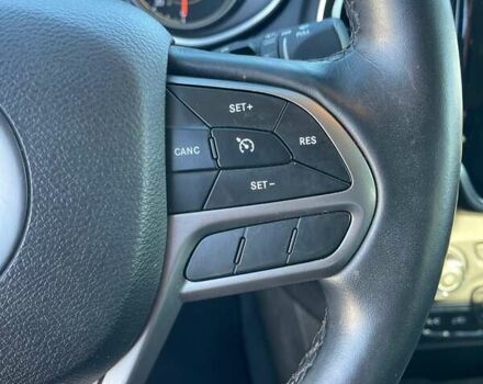 Чорний Джип Cherokee, об'ємом двигуна 2.36 л та пробігом 34 тис. км за 18000 $, фото 16 на Automoto.ua