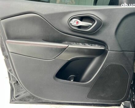 Черный Джип Чероки, объемом двигателя 3.2 л и пробегом 116 тыс. км за 22440 $, фото 14 на Automoto.ua