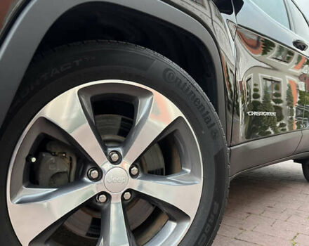 Чорний Джип Cherokee, об'ємом двигуна 2.36 л та пробігом 33 тис. км за 20500 $, фото 14 на Automoto.ua