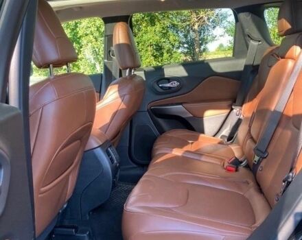 Черный Джип Чероки, объемом двигателя 2.4 л и пробегом 70 тыс. км за 9800 $, фото 4 на Automoto.ua