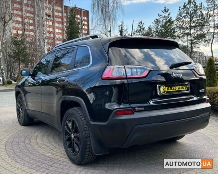 Чорний Джип Cherokee, об'ємом двигуна 2.4 л та пробігом 60 тис. км за 19600 $, фото 4 на Automoto.ua