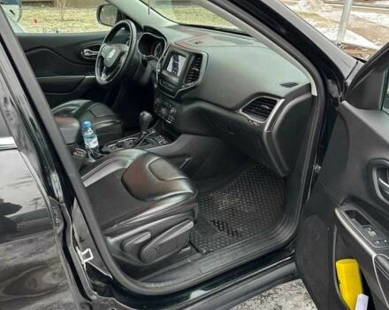 Чорний Джип Cherokee, об'ємом двигуна 2.4 л та пробігом 104 тис. км за 13000 $, фото 7 на Automoto.ua