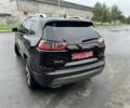 Чорний Джип Cherokee, об'ємом двигуна 3 л та пробігом 130 тис. км за 18300 $, фото 4 на Automoto.ua