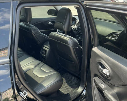 Чорний Джип Cherokee, об'ємом двигуна 3.24 л та пробігом 195 тис. км за 14900 $, фото 14 на Automoto.ua