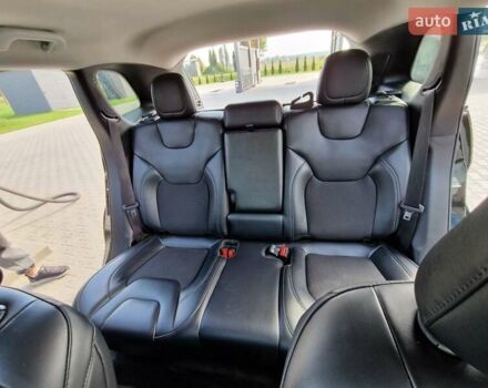 Чорний Джип Cherokee, об'ємом двигуна 2.4 л та пробігом 64 тис. км за 18000 $, фото 14 на Automoto.ua