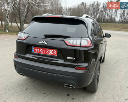 Черный Джип Чероки, объемом двигателя 3.24 л и пробегом 172 тыс. км за 14400 $, фото 5 на Automoto.ua