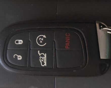 Черный Джип Чероки, объемом двигателя 2.4 л и пробегом 142 тыс. км за 15900 $, фото 9 на Automoto.ua