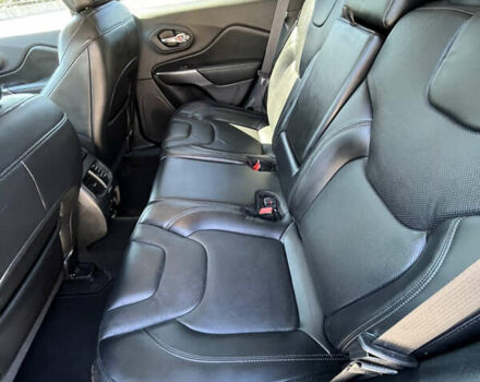 Черный Джип Чероки, объемом двигателя 3.24 л и пробегом 90 тыс. км за 21000 $, фото 18 на Automoto.ua