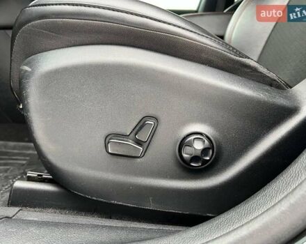 Чорний Джип Cherokee, об'ємом двигуна 3.2 л та пробігом 116 тис. км за 22440 $, фото 18 на Automoto.ua