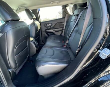 Чорний Джип Cherokee, об'ємом двигуна 2.36 л та пробігом 34 тис. км за 18000 $, фото 22 на Automoto.ua