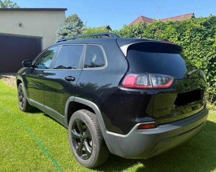 Чорний Джип Cherokee, об'ємом двигуна 0 л та пробігом 57 тис. км за 8700 $, фото 2 на Automoto.ua