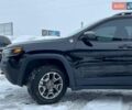 Чорний Джип Cherokee, об'ємом двигуна 3.2 л та пробігом 116 тис. км за 22440 $, фото 3 на Automoto.ua