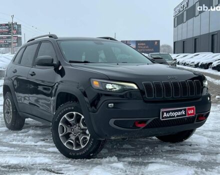 Черный Джип Чероки, объемом двигателя 3.2 л и пробегом 116 тыс. км за 22440 $, фото 2 на Automoto.ua
