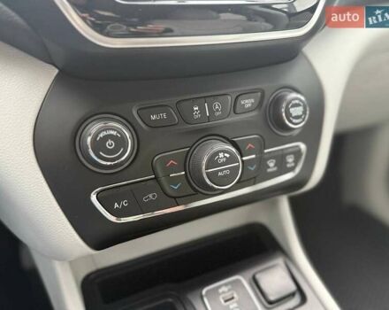 Черный Джип Чероки, объемом двигателя 2.36 л и пробегом 102 тыс. км за 18990 $, фото 25 на Automoto.ua