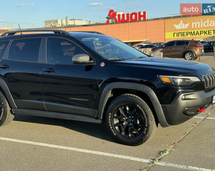 Чорний Джип Cherokee, об'ємом двигуна 1.99 л та пробігом 62 тис. км за 20000 $, фото 2 на Automoto.ua