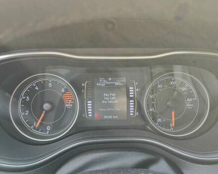 Чорний Джип Cherokee, об'ємом двигуна 2.4 л та пробігом 64 тис. км за 18000 $, фото 9 на Automoto.ua