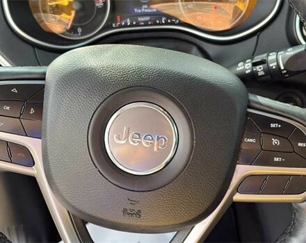 Джип Чероки 2019 в Ужгороде на Automoto.ua Черный Джип Чероки, объемом двигателя 3.2 л и пробегом 62 тыс. км за 12000 $, фото 16 на Automoto.ua