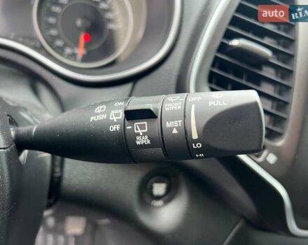 Чорний Джип Cherokee, об'ємом двигуна 3.2 л та пробігом 116 тис. км за 22440 $, фото 25 на Automoto.ua