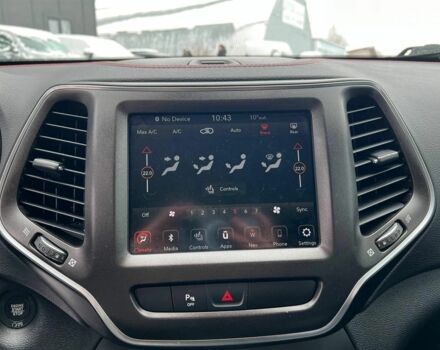 Черный Джип Чероки, объемом двигателя 3.2 л и пробегом 116 тыс. км за 22440 $, фото 28 на Automoto.ua