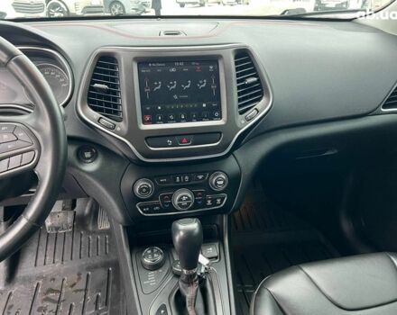 Черный Джип Чероки, объемом двигателя 3.2 л и пробегом 116 тыс. км за 22440 $, фото 27 на Automoto.ua