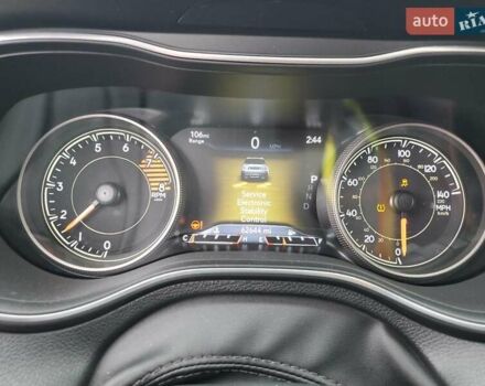 Чорний Джип Cherokee, об'ємом двигуна 3.2 л та пробігом 100 тис. км за 3000 $, фото 8 на Automoto.ua