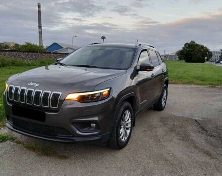 Черный Джип Чероки, объемом двигателя 0 л и пробегом 92 тыс. км за 10100 $, фото 1 на Automoto.ua