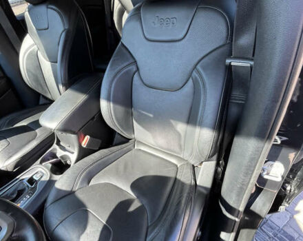 Черный Джип Чероки, объемом двигателя 3.24 л и пробегом 90 тыс. км за 21000 $, фото 20 на Automoto.ua