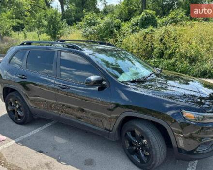 Черный Джип Чероки, объемом двигателя 3.24 л и пробегом 110 тыс. км за 17500 $, фото 1 на Automoto.ua