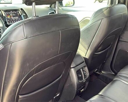 Джип Чероки 2019 в Ужгороде на Automoto.ua Черный Джип Чероки, объемом двигателя 3.2 л и пробегом 62 тыс. км за 12000 $, фото 12 на Automoto.ua