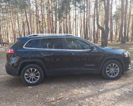 Джип Чероки 2019 в Киеве на Automoto.ua Черный Джип Чероки, объемом двигателя 2.4 л и пробегом 101 тыс. км за 22850 $, фото 6 на Automoto.ua