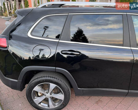 Чорний Джип Cherokee, об'ємом двигуна 2.36 л та пробігом 33 тис. км за 20500 $, фото 7 на Automoto.ua