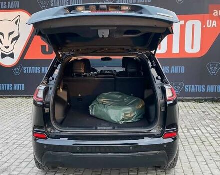 Черный Джип Чероки, объемом двигателя 2.36 л и пробегом 142 тыс. км за 17000 $, фото 10 на Automoto.ua