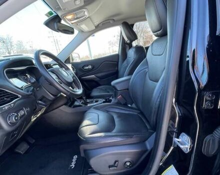 Чорний Джип Cherokee, об'ємом двигуна 2.36 л та пробігом 34 тис. км за 18000 $, фото 10 на Automoto.ua