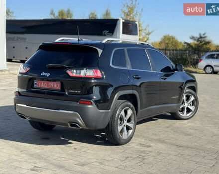 Чорний Джип Cherokee, об'ємом двигуна 3.24 л та пробігом 127 тис. км за 16500 $, фото 2 на Automoto.ua