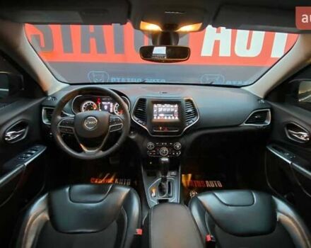 Черный Джип Чероки, объемом двигателя 2.36 л и пробегом 142 тыс. км за 17000 $, фото 29 на Automoto.ua