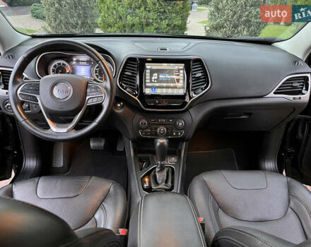 Чорний Джип Cherokee, об'ємом двигуна 2.36 л та пробігом 33 тис. км за 20500 $, фото 34 на Automoto.ua