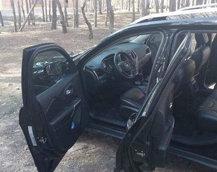 Джип Чероки 2019 в Киеве на Automoto.ua Черный Джип Чероки, объемом двигателя 2.4 л и пробегом 101 тыс. км за 22850 $, фото 9 на Automoto.ua