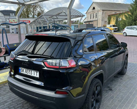 Чорний Джип Cherokee, об'ємом двигуна 2.36 л та пробігом 108 тис. км за 18000 $, фото 7 на Automoto.ua