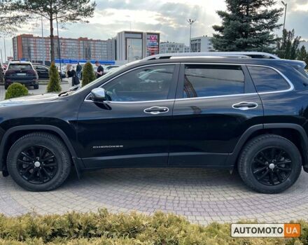 Чорний Джип Cherokee, об'ємом двигуна 2.4 л та пробігом 60 тис. км за 19600 $, фото 3 на Automoto.ua