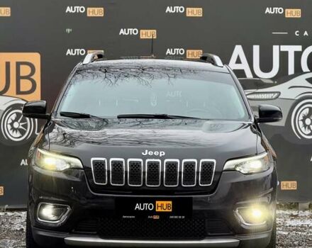 Черный Джип Чероки, объемом двигателя 2.36 л и пробегом 135 тыс. км за 16800 $, фото 2 на Automoto.ua