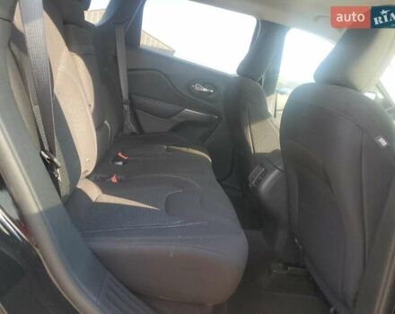 Черный Джип Чероки, объемом двигателя 2.36 л и пробегом 155 тыс. км за 2400 $, фото 10 на Automoto.ua