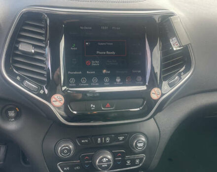 Черный Джип Чероки, объемом двигателя 2.36 л и пробегом 166 тыс. км за 16000 $, фото 15 на Automoto.ua