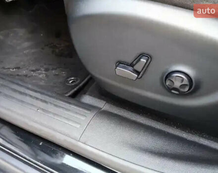 Черный Джип Чероки, объемом двигателя 3.24 л и пробегом 139 тыс. км за 24500 $, фото 8 на Automoto.ua