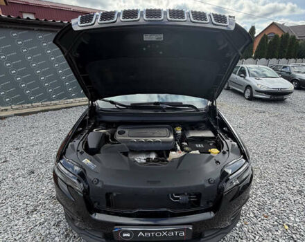 Чорний Джип Cherokee, об'ємом двигуна 2.36 л та пробігом 120 тис. км за 18500 $, фото 9 на Automoto.ua