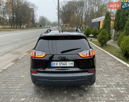 Чорний Джип Cherokee, об'ємом двигуна 2.36 л та пробігом 79 тис. км за 18000 $, фото 7 на Automoto.ua