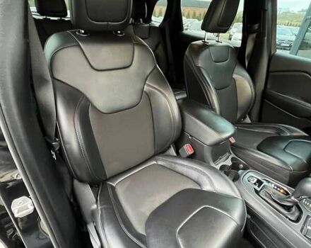 Черный Джип Чероки, объемом двигателя 2.36 л и пробегом 79 тыс. км за 17800 $, фото 35 на Automoto.ua