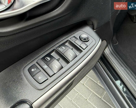 Черный Джип Чероки, объемом двигателя 2.36 л и пробегом 131 тыс. км за 17200 $, фото 34 на Automoto.ua