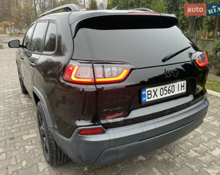 Чорний Джип Cherokee, об'ємом двигуна 2.36 л та пробігом 79 тис. км за 18000 $, фото 6 на Automoto.ua