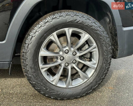 Чорний Джип Cherokee, об'ємом двигуна 3.24 л та пробігом 76 тис. км за 21500 $, фото 21 на Automoto.ua