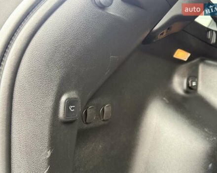 Чорний Джип Cherokee, об'ємом двигуна 3.24 л та пробігом 76 тис. км за 21500 $, фото 26 на Automoto.ua